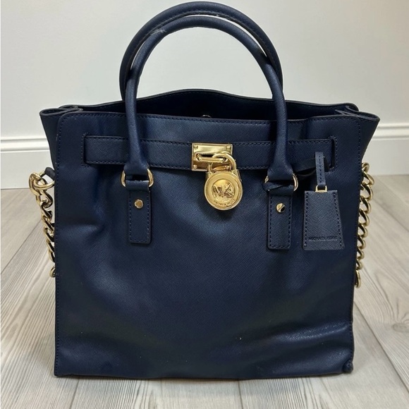 Michael Kors Hamilton Large AP-1209 Tote Saffiano Leather Navy Gold Handbag GUC - Picture 1 of 17